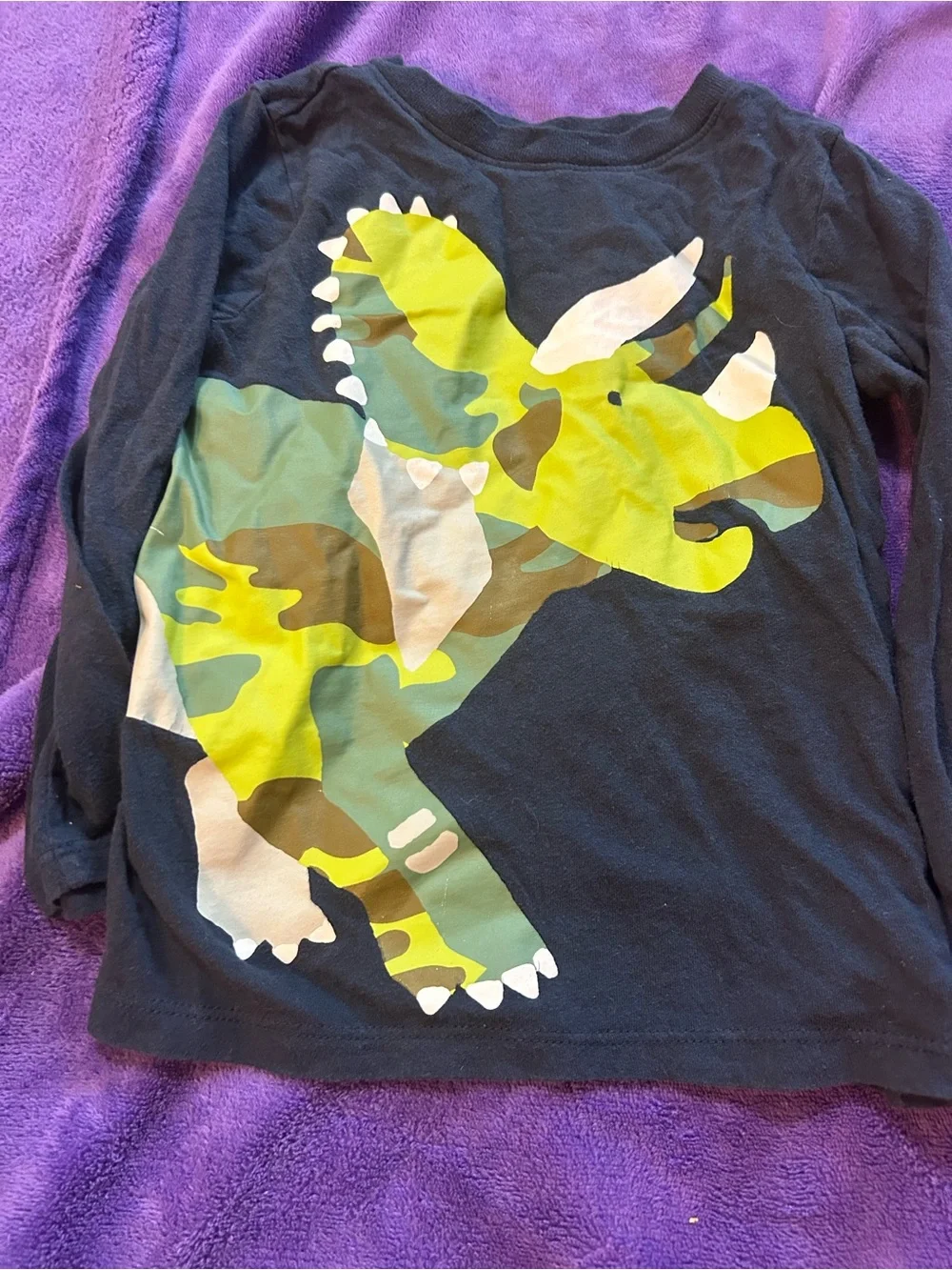 Old Navy Black Long-Sleeve Tee with Green Camo Triceratops
